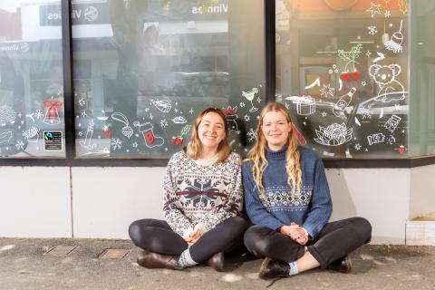 Festive Window Artists 